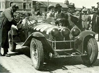 Carlo Dolcini e Tommaso Panozzo presentano Amarcord e la Mille Miglia alla Biblioteca Gambalunga