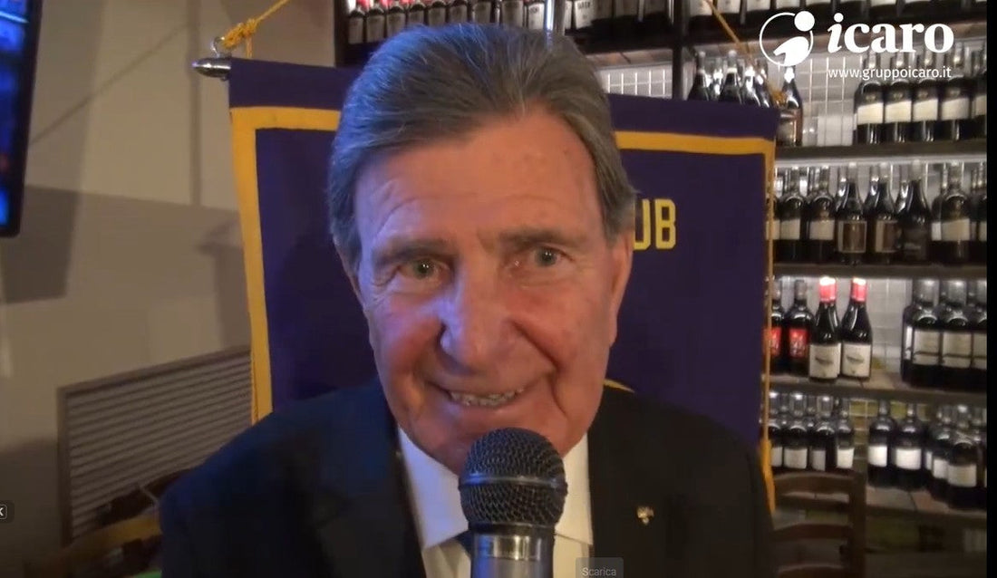Nevio Monaco presenta il libro Il carabiniere e l’antiquario durante la serata organizzata dal Lions Club Rimini Host