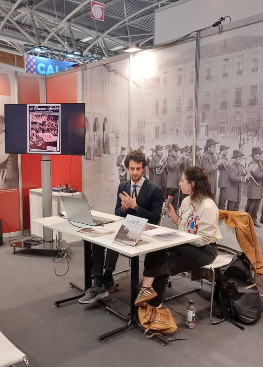 Tommaso Panozzo e Lorenza Scaldaferri presentano Amarcord e la Mille Miglia al Salone del Libro di Torino 2026